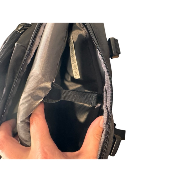 Men's Patagonia Refugio Day Pack 30L One Size Backpack - Picture 13 of 13